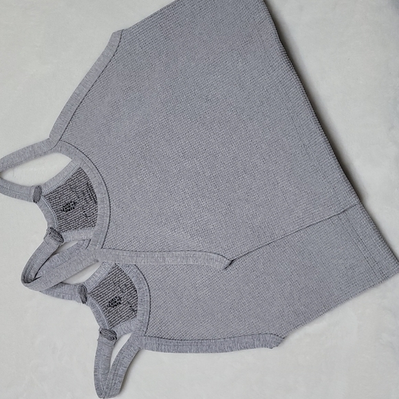 FP Movement Happiness Runs Cropped Ribbed Tank Top Heather Grey X-small/Small - Picture 12 of 14